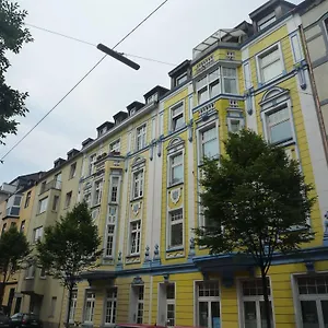 ** Pensión Gaestehaus Grupello Alemania