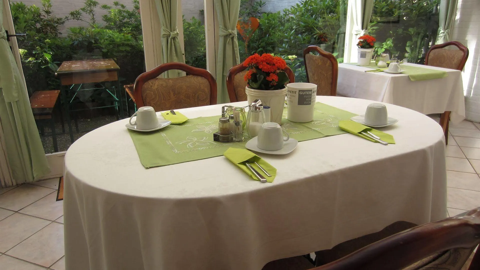 Hotel Carlton Mayfair Dusseldorf
