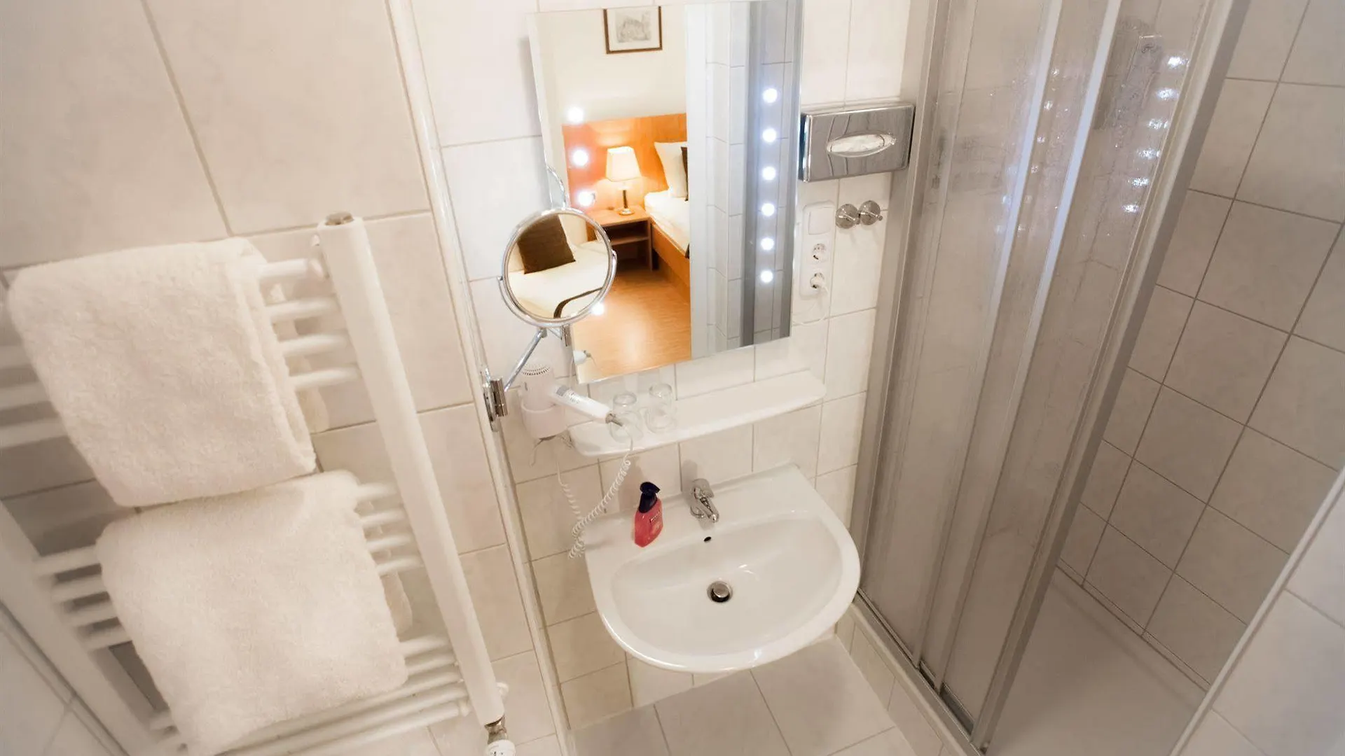 Hotel Carlton Mayfair Dusseldorf